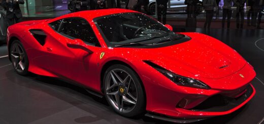 Forvent ikke en elektrisk Ferrari før 2025