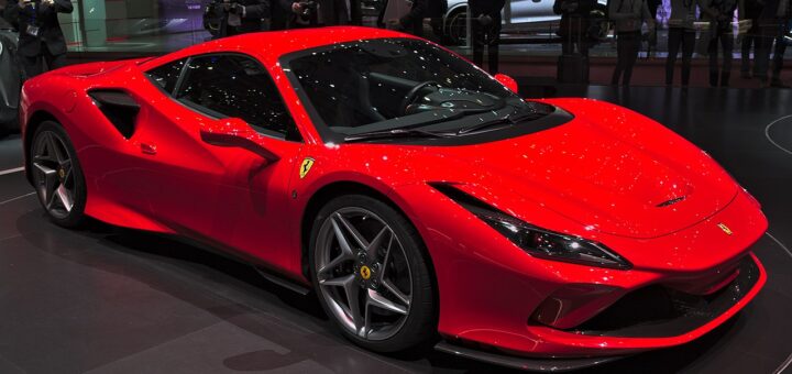 Forvent ikke en elektrisk Ferrari før 2025