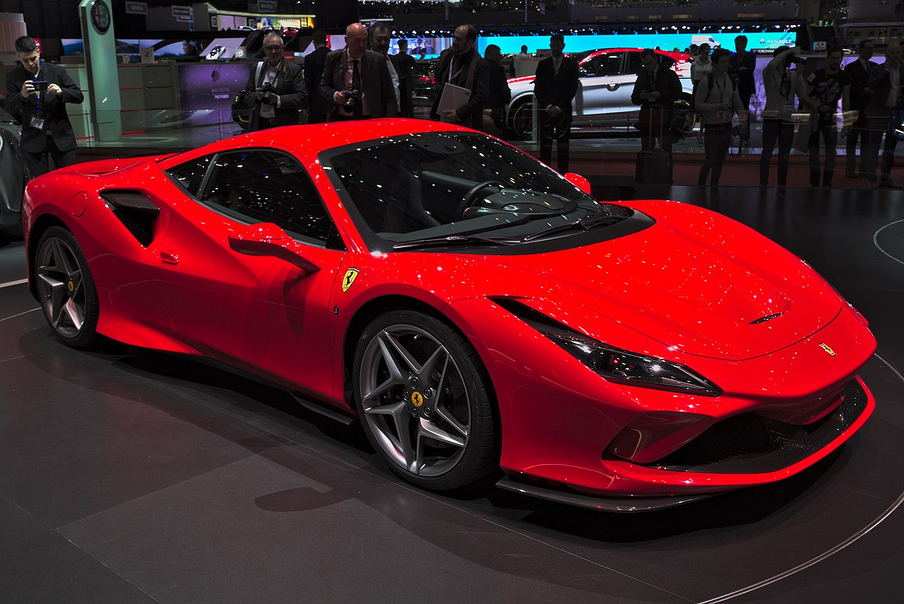 Forvent ikke en elektrisk Ferrari før 2025