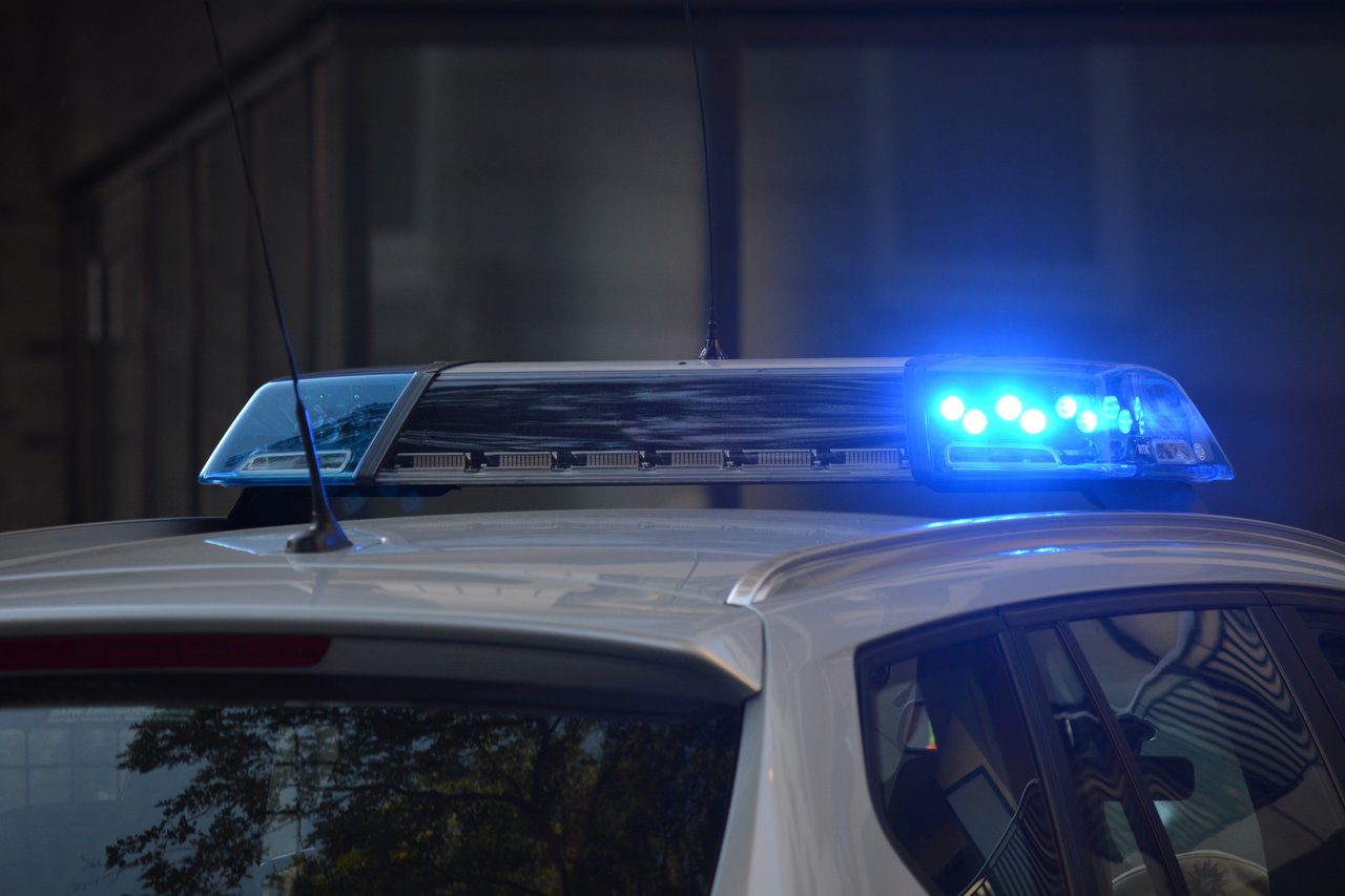 Civil politibil: Sådan spotter du en civilbil